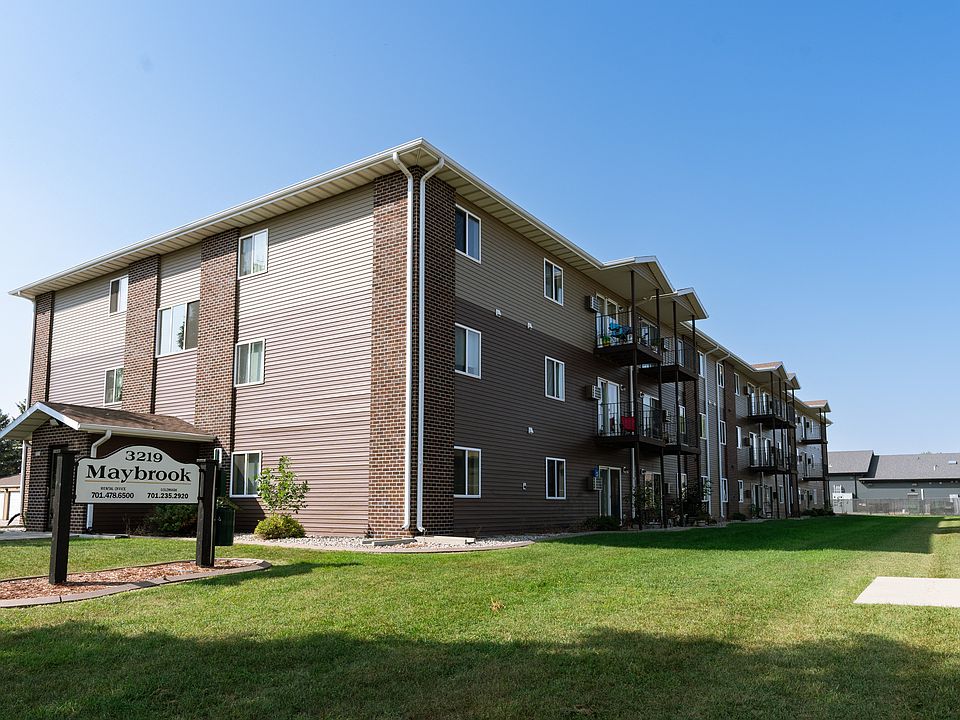 Fargo, ND Maybrook Apartments | Exterior