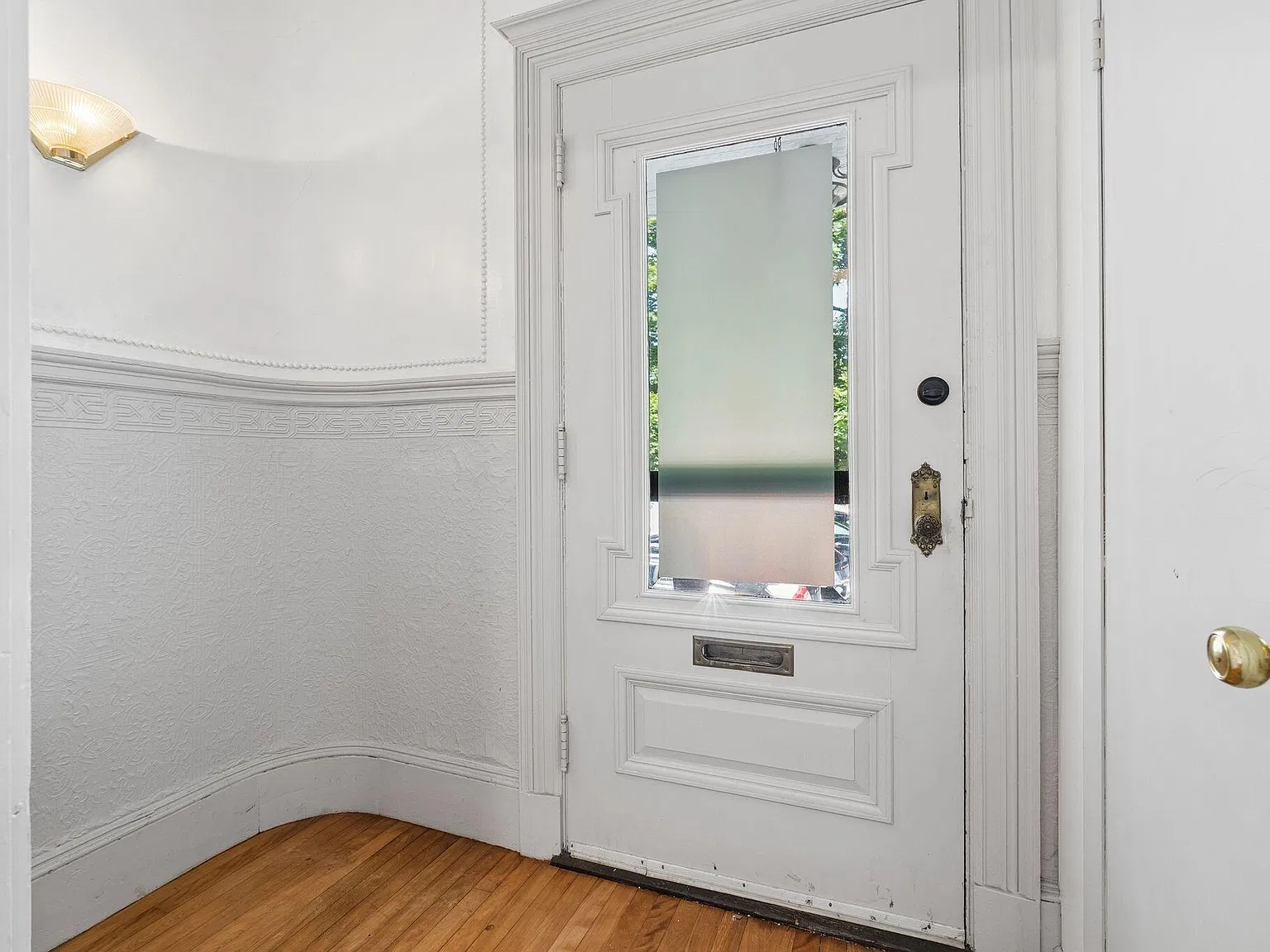 1 bed, 1100 sqft, $2,000 — Photo 3