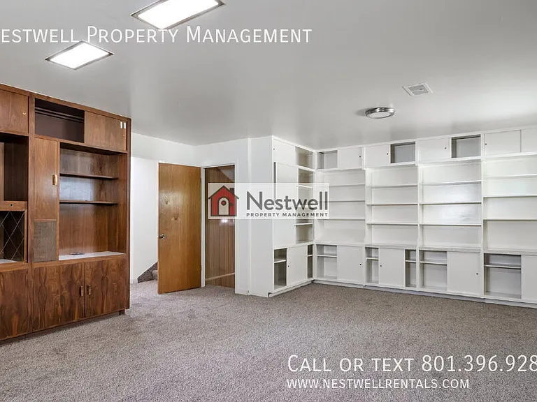 9329 S Sneddon Dr — Photo 10