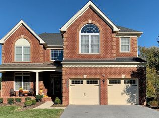 3902 Rolling Paddock Dr, Upper Marlboro, MD 20772