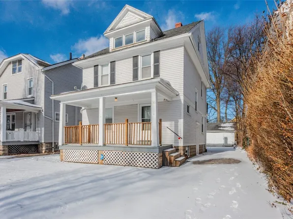 36 Spruce Ave, Rochester, NY 14611