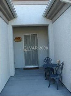 2nd image of 3417 Kingbird Dr