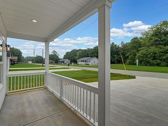 5th image of 399 Terrace Way