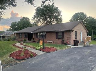 3433 Clays Mill Rd, Lexington, KY 40503