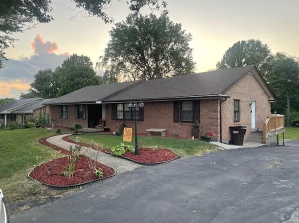 3433 Clays Mill Rd, Lexington, KY 40503