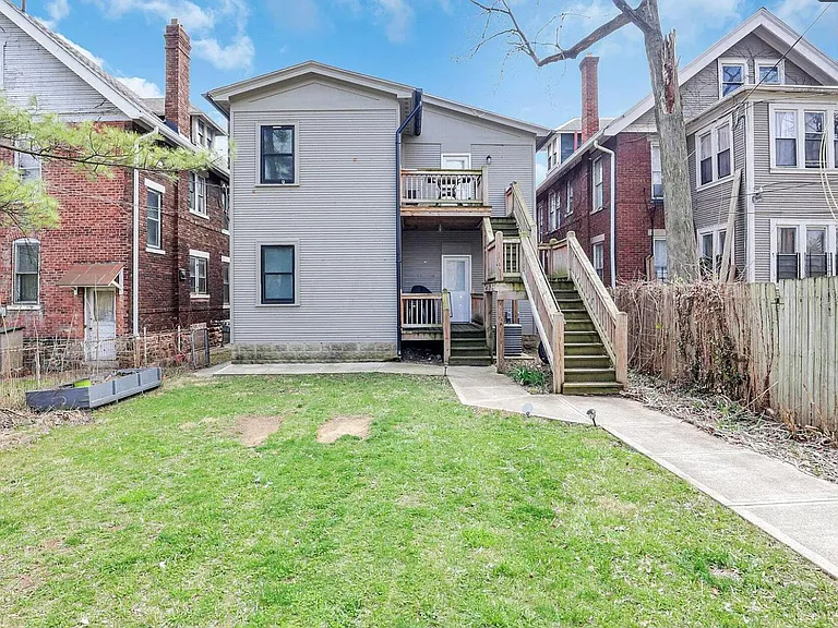 1504 Bryden Rd — Photo 15