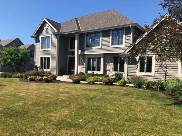 N36W22620 Long Valley ROAD, Pewaukee, WI 53072