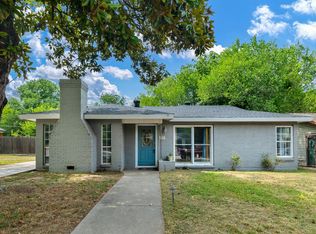 222 Live Oak Ln, Weatherford, TX 76086
