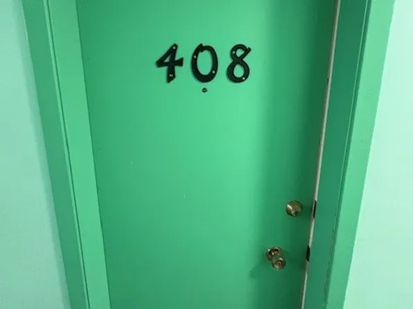 1830 11th Ave SW #408, Calgary, AB T3C 0N6