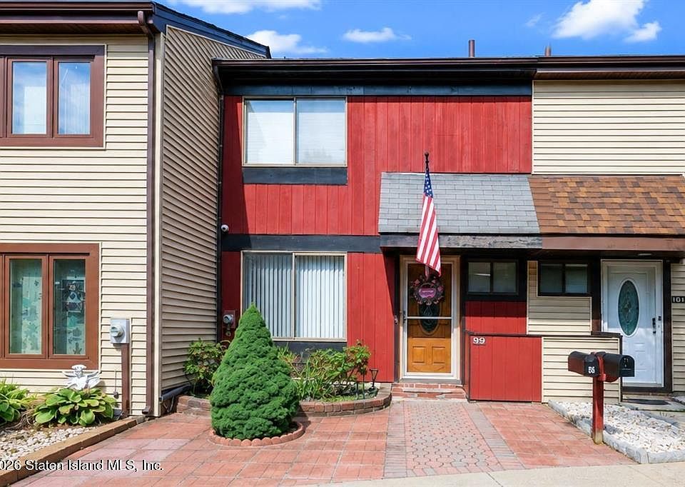 1st image of 99 Arrowood Ct