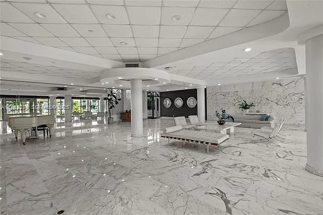 5055 Collins Ave #11C — Photo 37