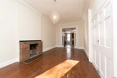 Rented by Century 21 American Homes