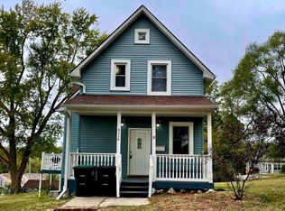 6114 S 18th St, Omaha, NE 68107