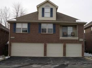 8434 Grand Trevi Dr, Louisville, KY 40228