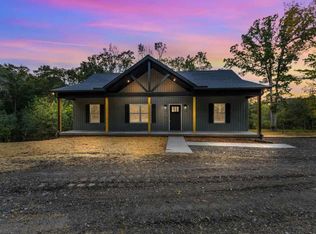 6951 Oak Springs Rd, Nunnelly, TN 37137