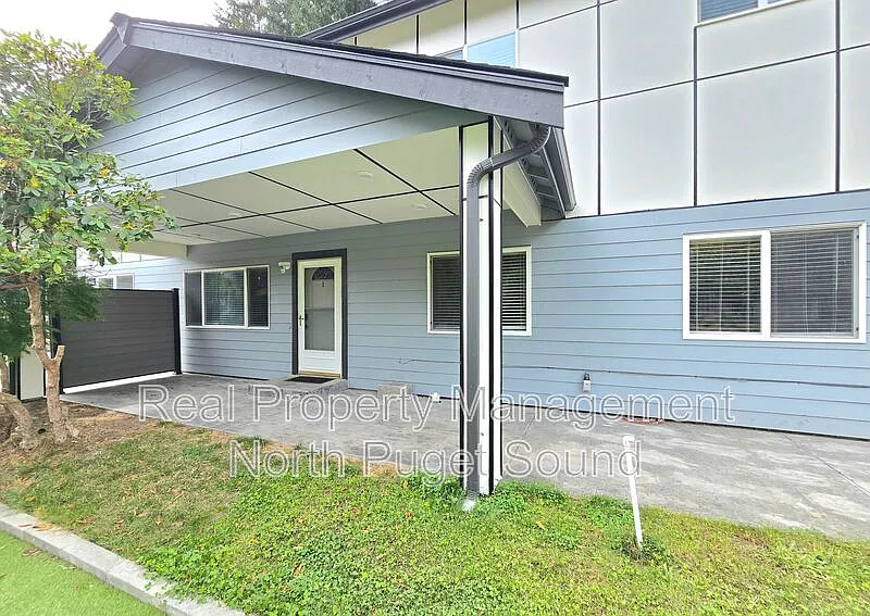 19122 3rd Dr SE — Photo 2