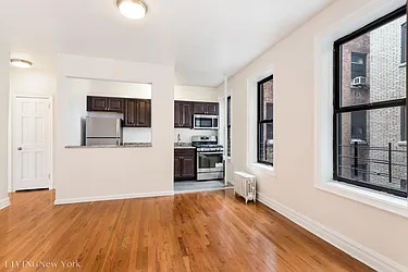 Rented by Living New York