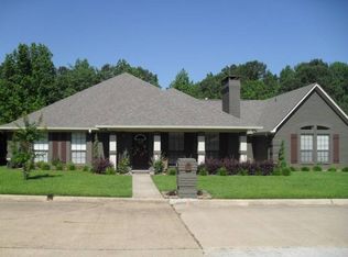 21 Dogwood Pl, Texarkana, TX 75503