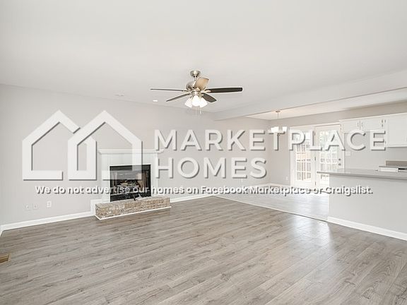 5th image of 416 Sandburg Dr