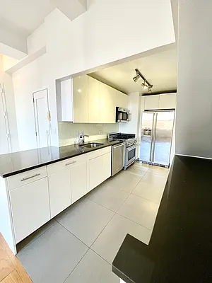 Rented by NY Living Solutions | media 30