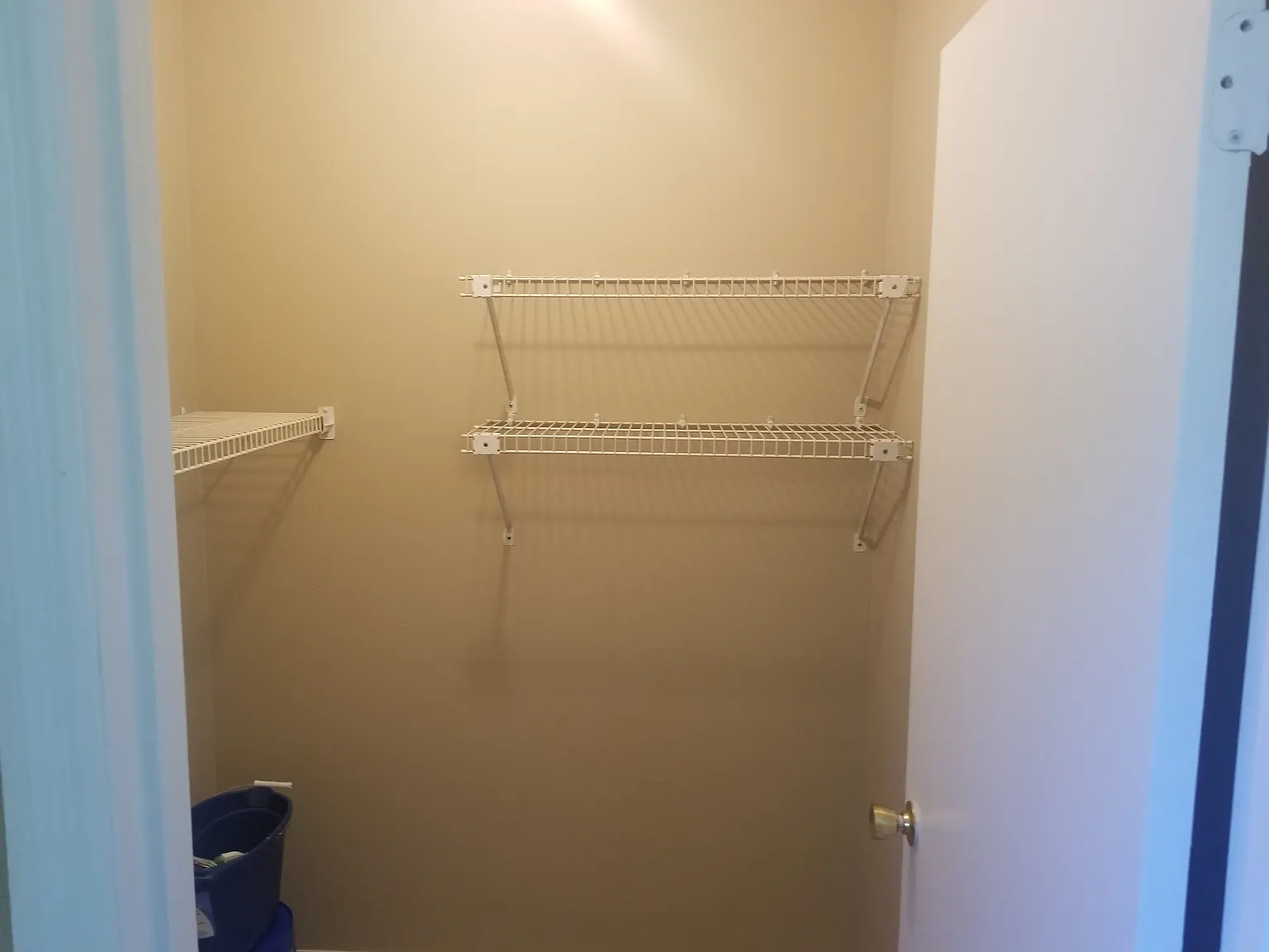 3 bed, 1872 sqft, $1,600 — Photo 2