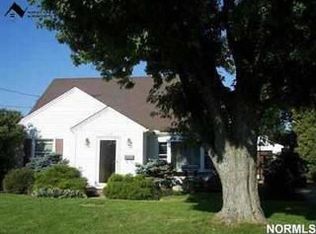 714 Clinton St, Port Clinton, OH 43452