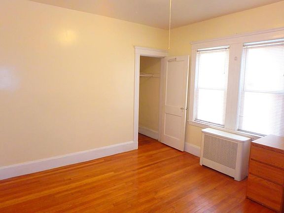 4th image of 11 Briggs St #0