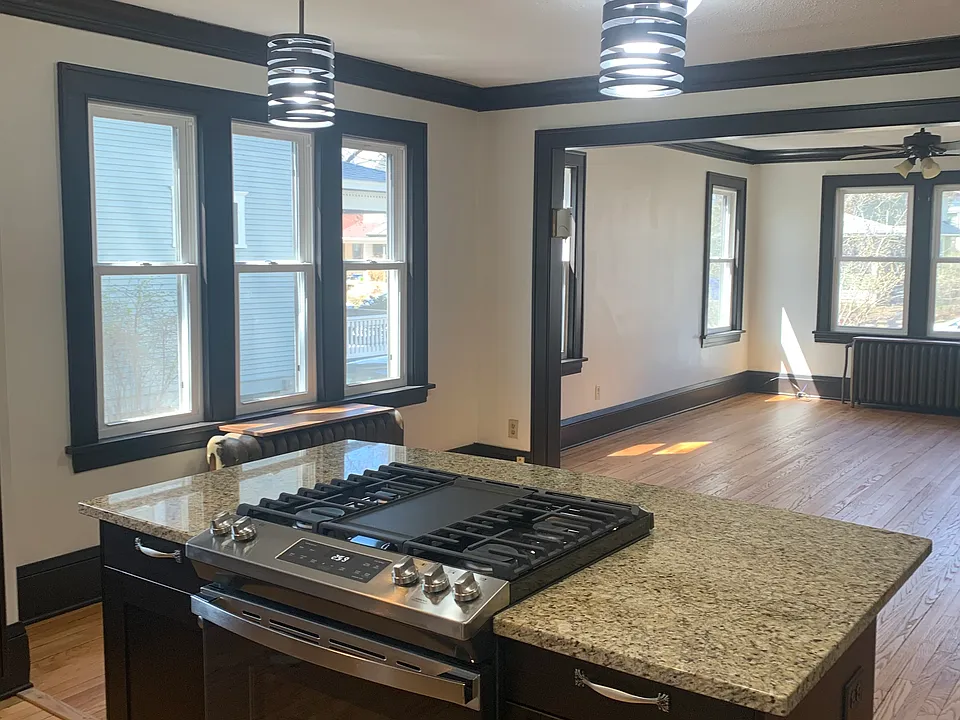 1630 Hague Ave #2