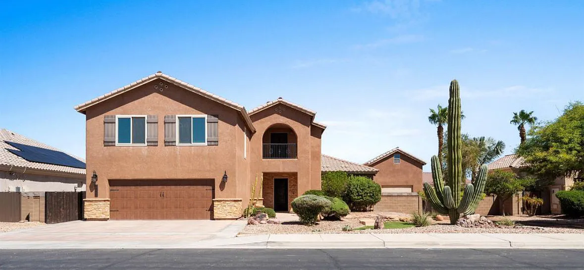 4 bed, 2887 sqft, $2,950 — Photo 1
