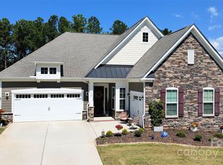 1325 Dali Blvd, Mount Holly, NC 28120