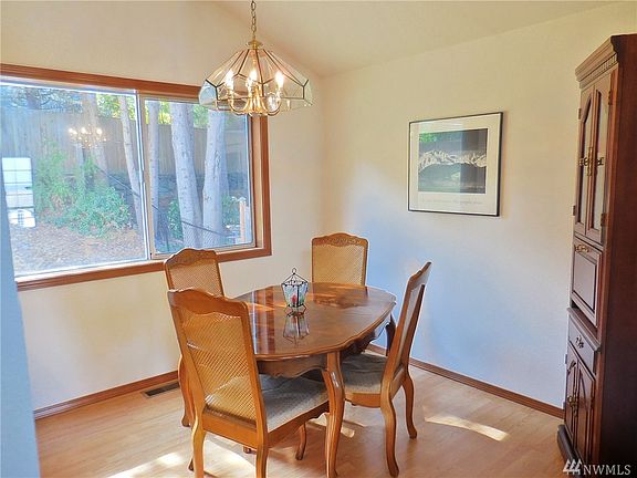 5th image of 818 50th St SE