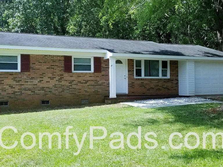 536 Sunnyside St — Photo 2