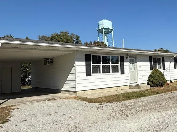 338 N Bill St, Francesville, IN 47946