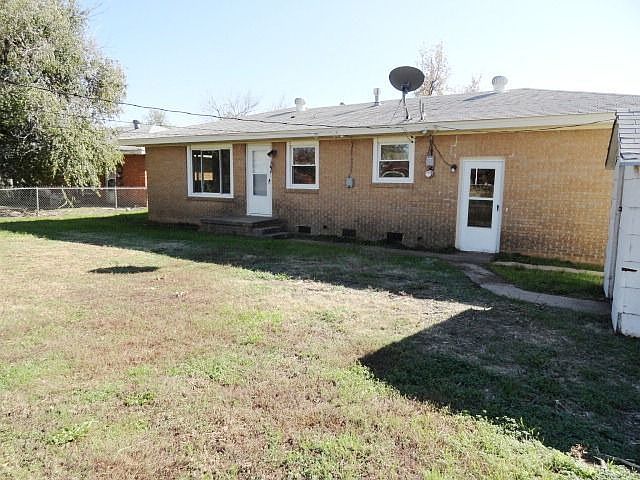 1st image of 1409 Dorchester Dr