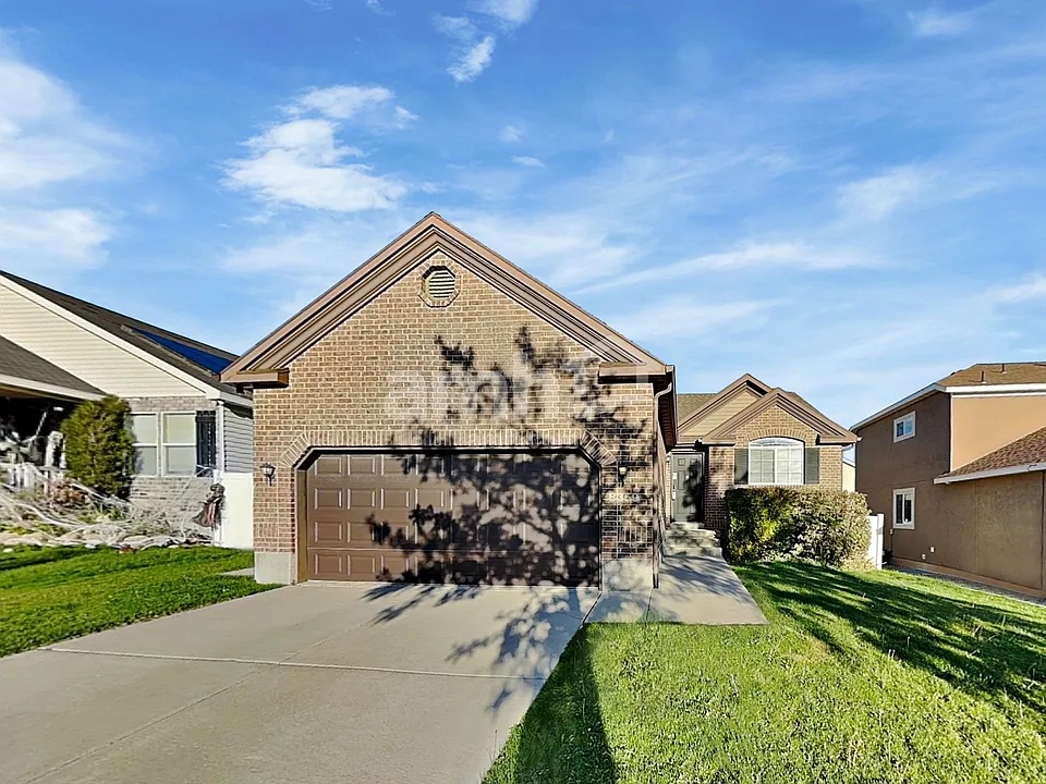 8359 S Sawtooth Oak Dr
