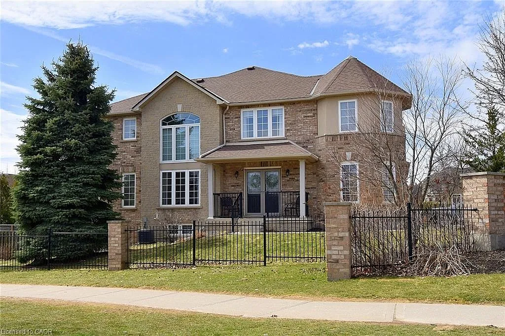 39 Panabaker Dr #7 photo 1