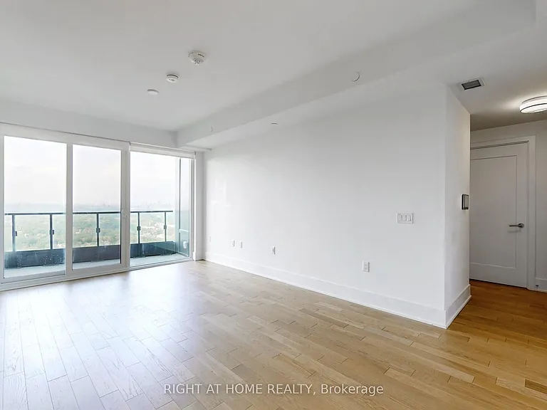 585 Bloor St E #3115 — Photo 4