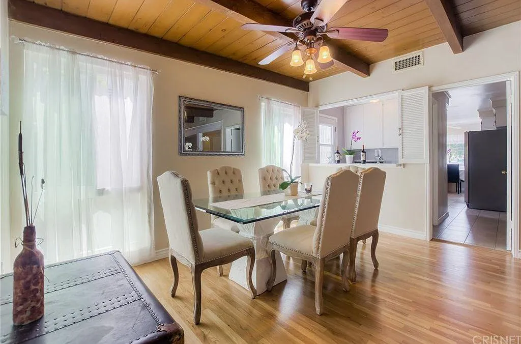 1 bed, 250 sqft, $1,199 — Photo 1