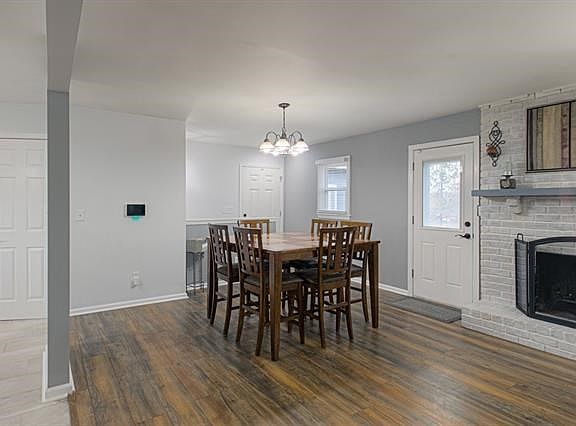 5th image of 8224 Hardy Ave