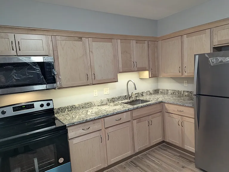 308 McHenry St #101 — Photo 3