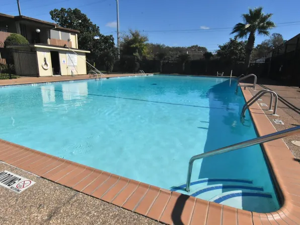 7714 Renwick Dr #C36, Houston, TX 77081