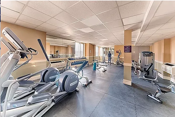 Rented by Compass | media 19