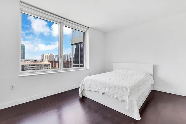 Sold by Spire Group | media 6