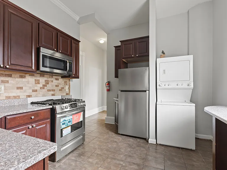 307 Franklin Pl — Photo 17