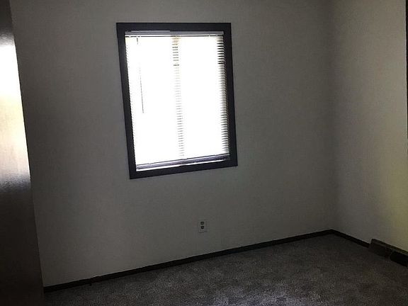 4th image of 254 E Dekora St #8936824