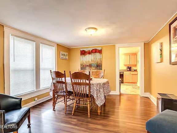 4th image of 4421 Ellen St