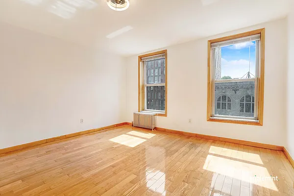 Rented by Triplemint | media 2