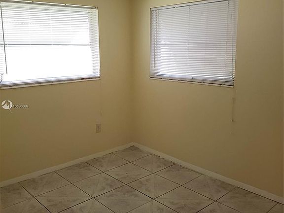 4th image of 9321 NW 26th Pl