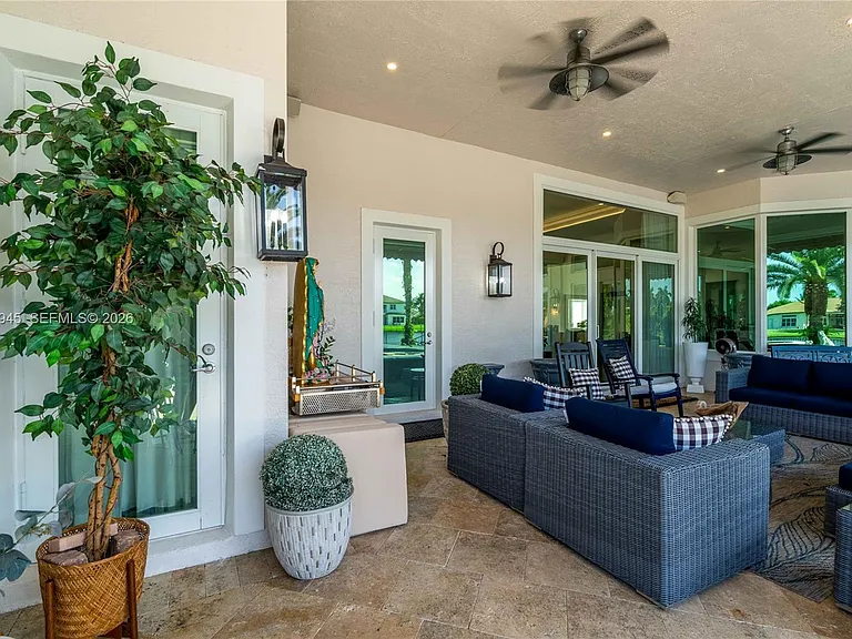 15253 SW 40th St — Photo 33