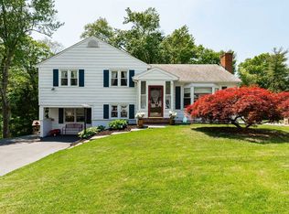 12 Wasson Dr, Poughkeepsie, NY 12603